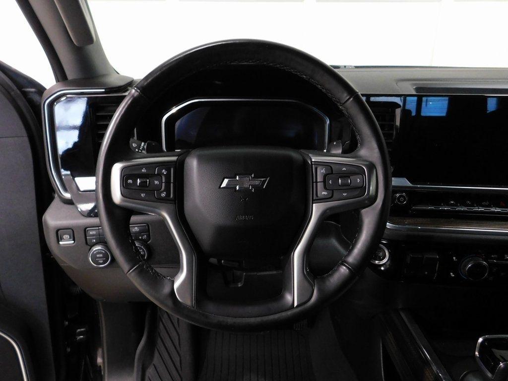 Chevrolet Silverado 1500 RST Crew Cab 4WD 2024