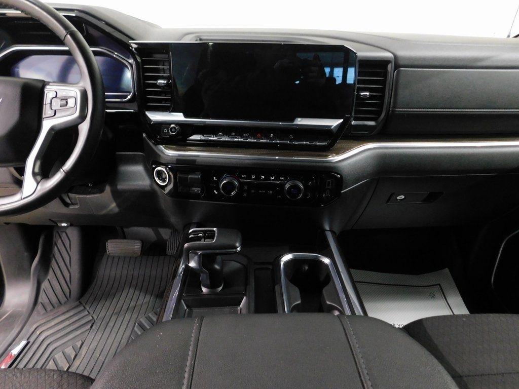 Chevrolet Silverado 1500 RST Crew Cab 4WD 2024