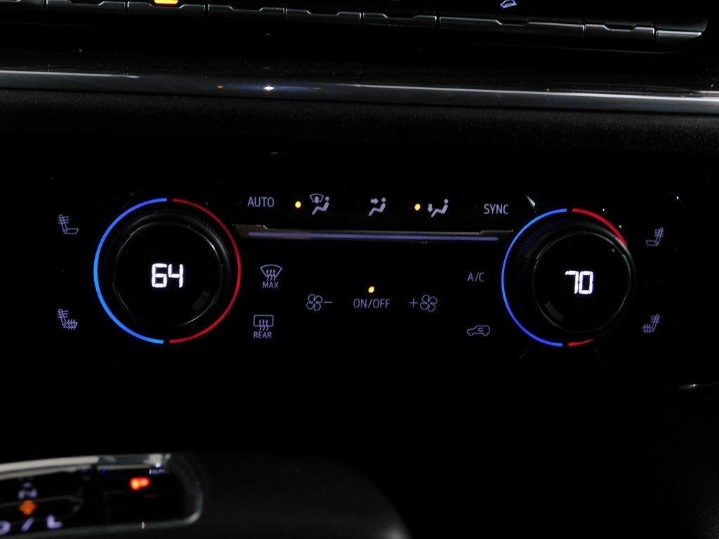 Chevrolet Silverado 1500 RST Crew Cab 4WD 2024