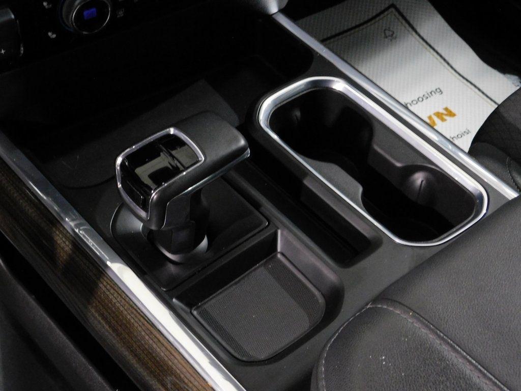 Chevrolet Silverado 1500 RST Crew Cab 4WD 2024