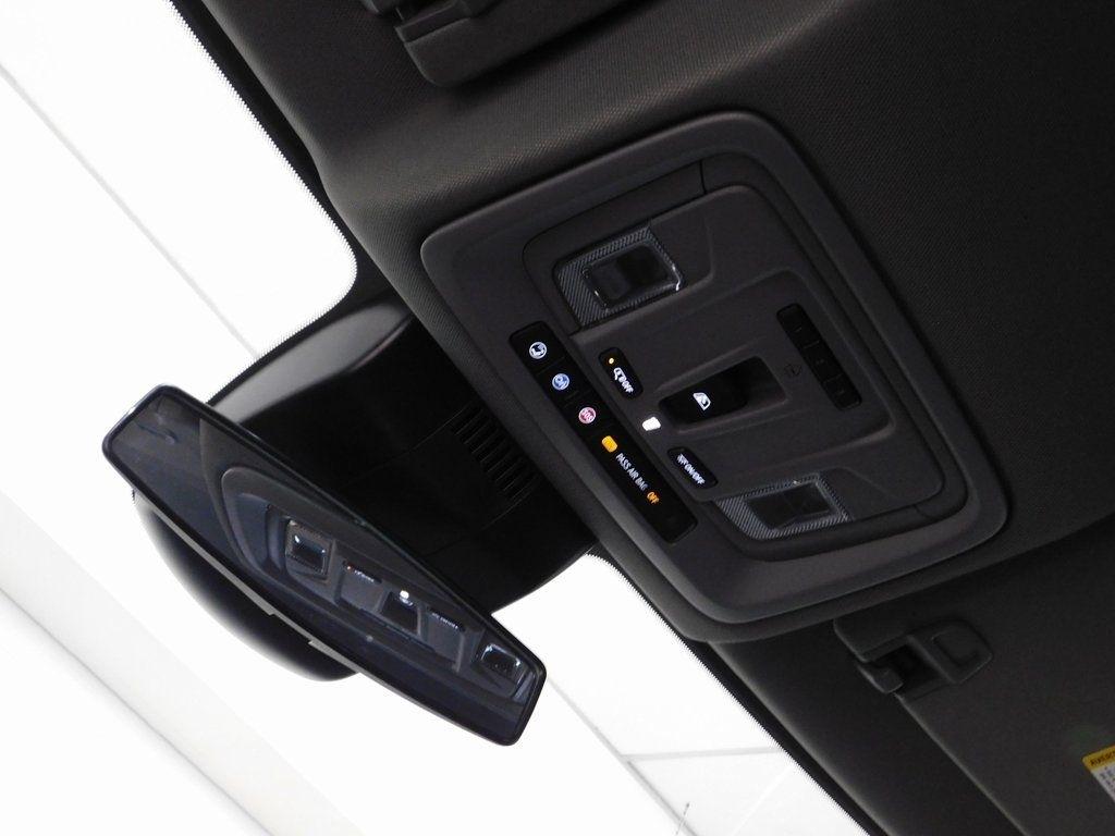 Chevrolet Silverado 1500 RST Crew Cab 4WD 2024