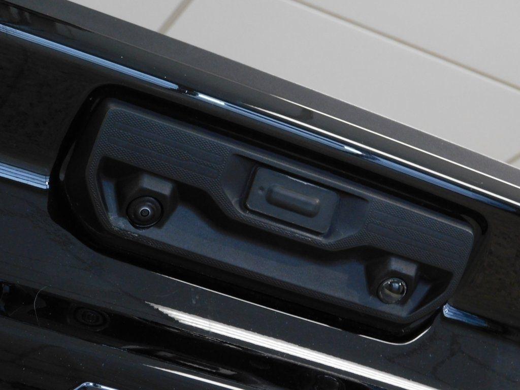 Chevrolet Silverado 1500 RST Crew Cab 4WD 2024