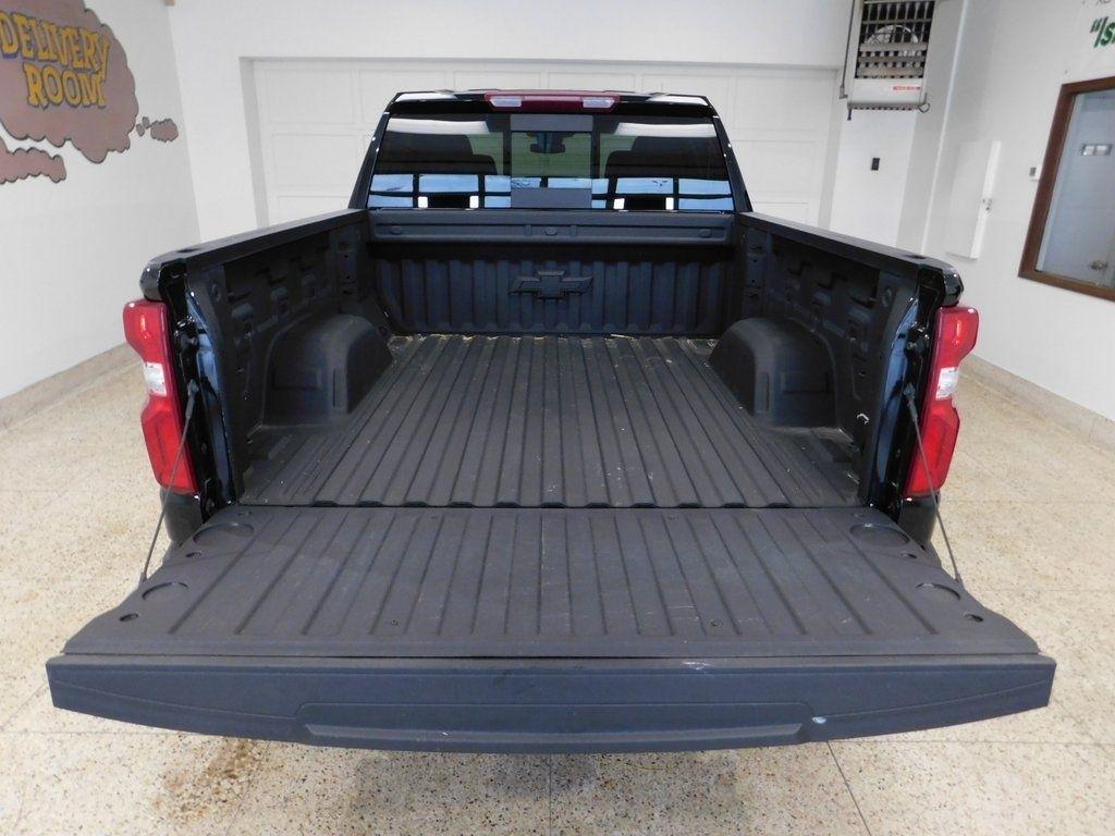 Chevrolet Silverado 1500 RST Crew Cab 4WD 2024