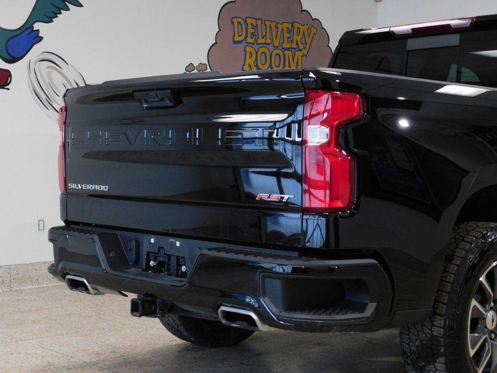 Chevrolet Silverado 1500 RST Crew Cab 4WD 2024