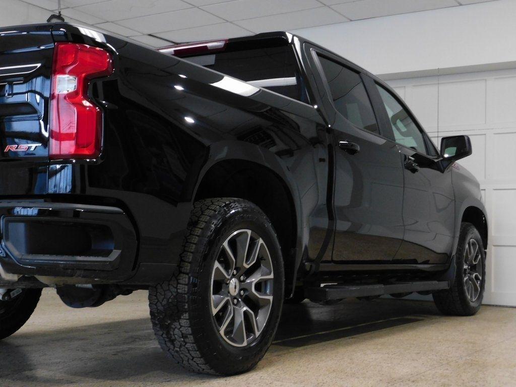 Chevrolet Silverado 1500 RST Crew Cab 4WD 2024