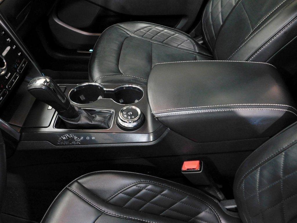 Ford Explorer Platinum AWD 2019