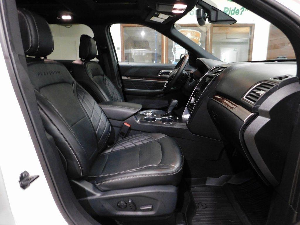 Ford Explorer Platinum AWD 2019