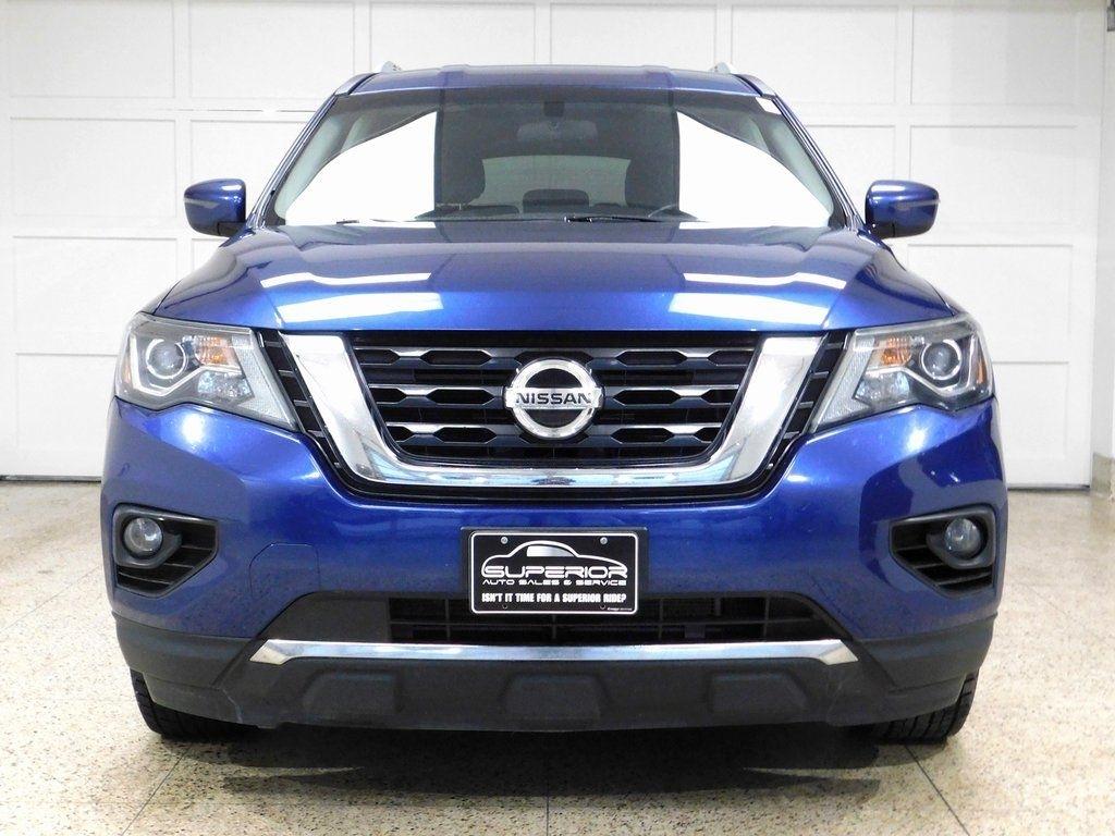 Nissan Pathfinder SV 4WD 2018