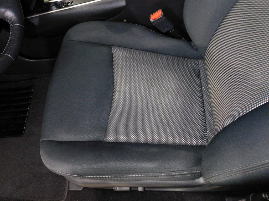 Nissan Pathfinder SV 4WD 2018