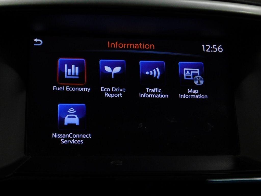 Nissan Pathfinder SV 4WD 2018