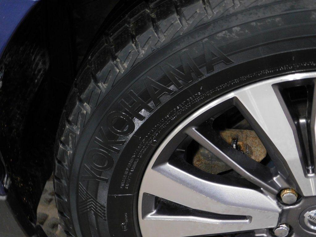 Nissan Pathfinder SV 4WD 2018