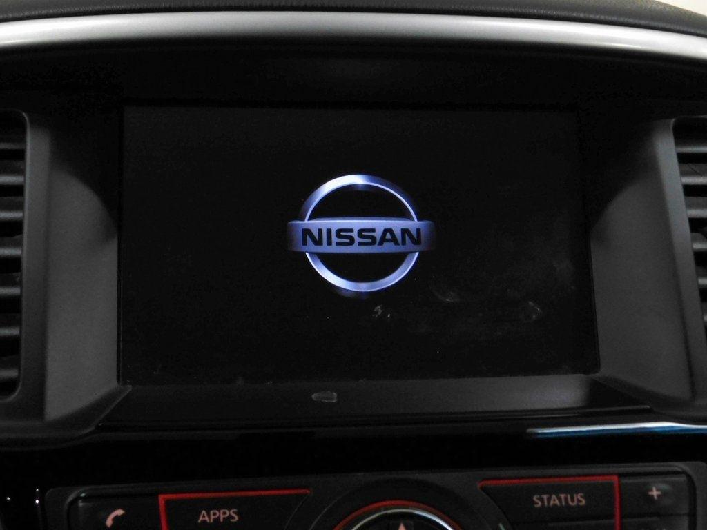 Nissan Pathfinder SV 4WD 2018