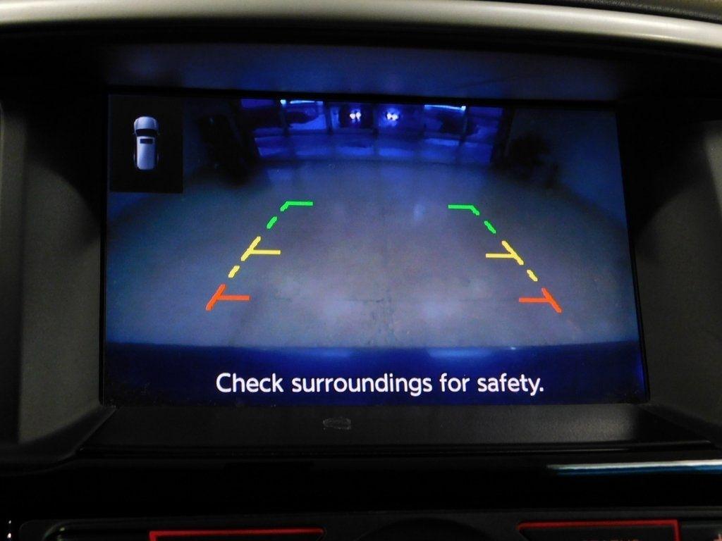 Nissan Pathfinder SV 4WD 2018