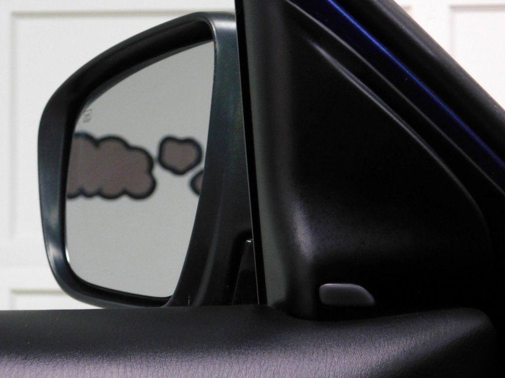 Nissan Pathfinder SV 4WD 2018