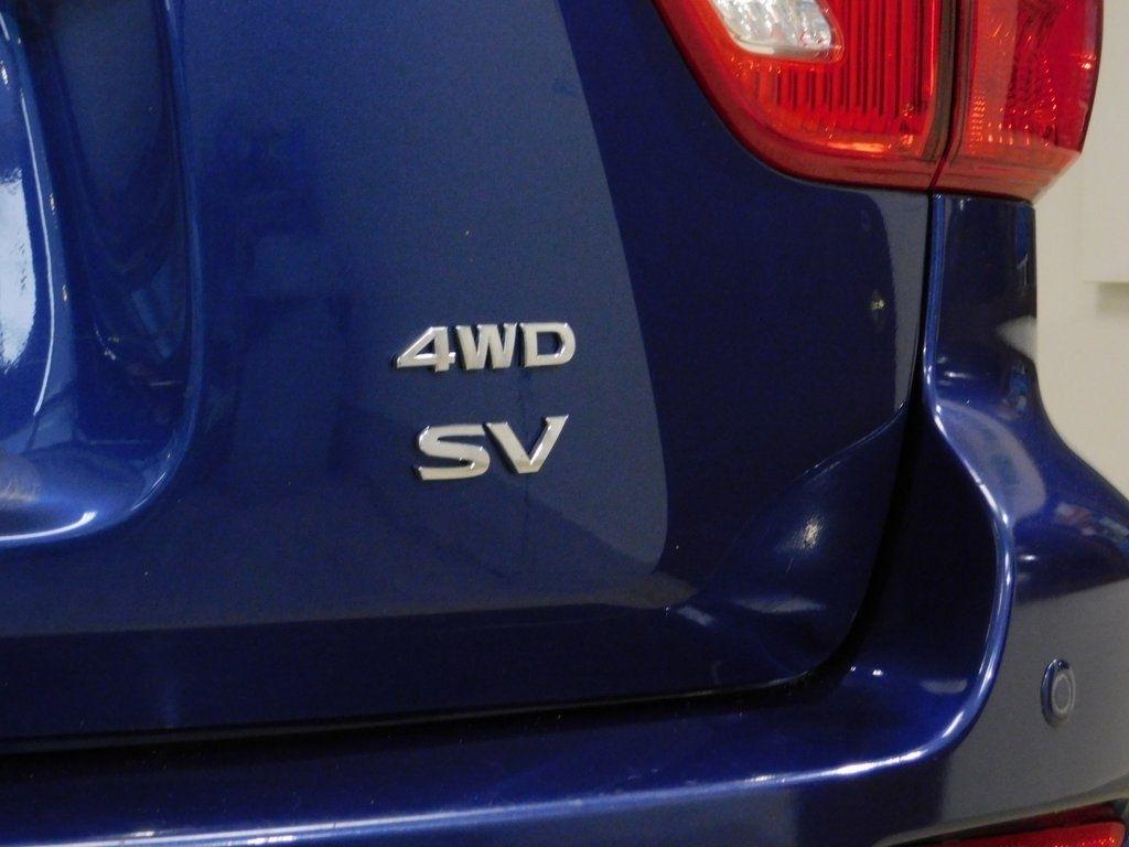 Nissan Pathfinder SV 4WD 2018