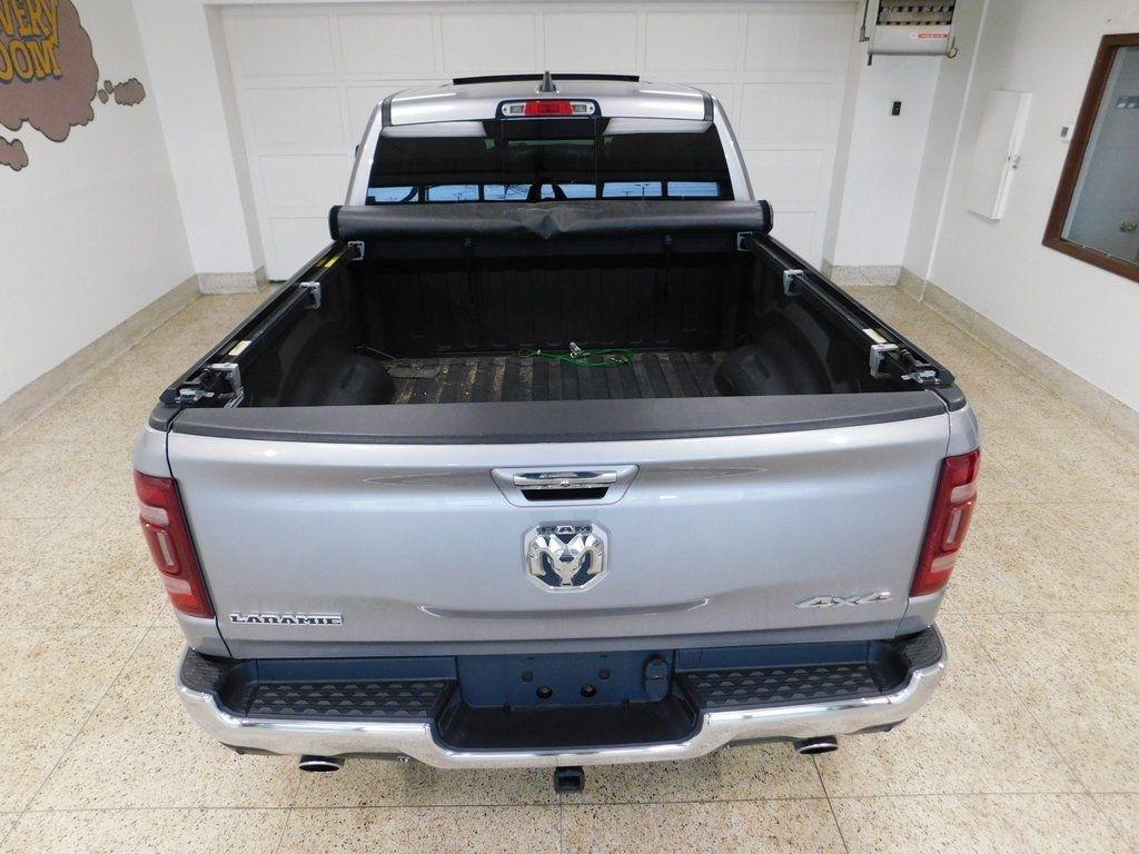 RAM 1500 Laramie Crew Cab SWB 4WD 2020