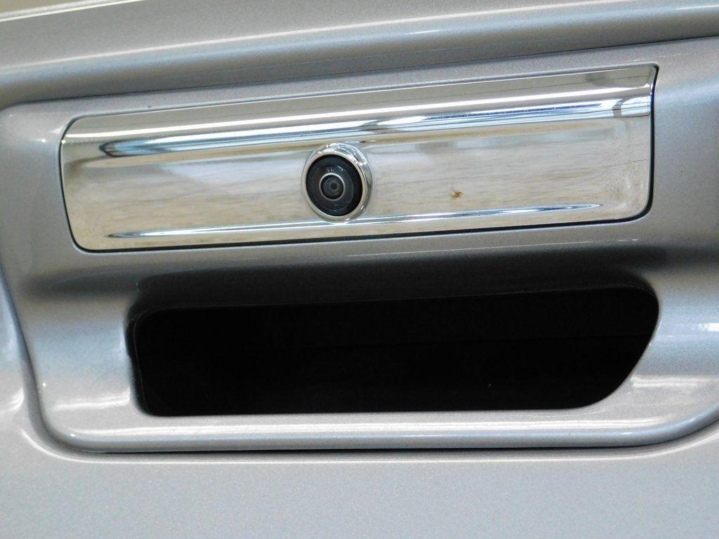 RAM 1500 Laramie Crew Cab SWB 4WD 2020