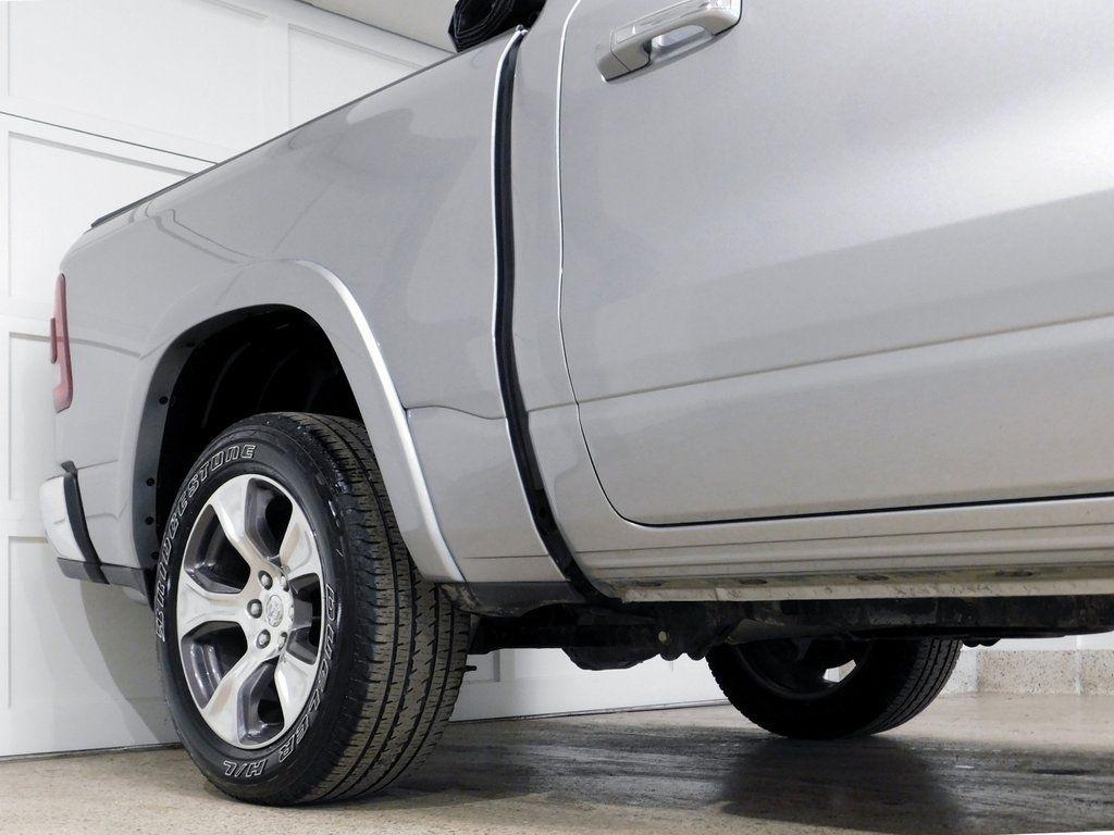 RAM 1500 Laramie Crew Cab SWB 4WD 2020