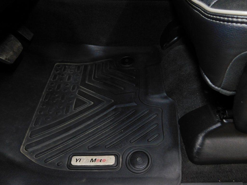 RAM 1500 Laramie Crew Cab SWB 4WD 2020