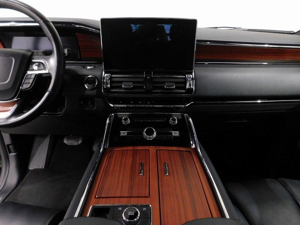 Lincoln Navigator Reserve 2024