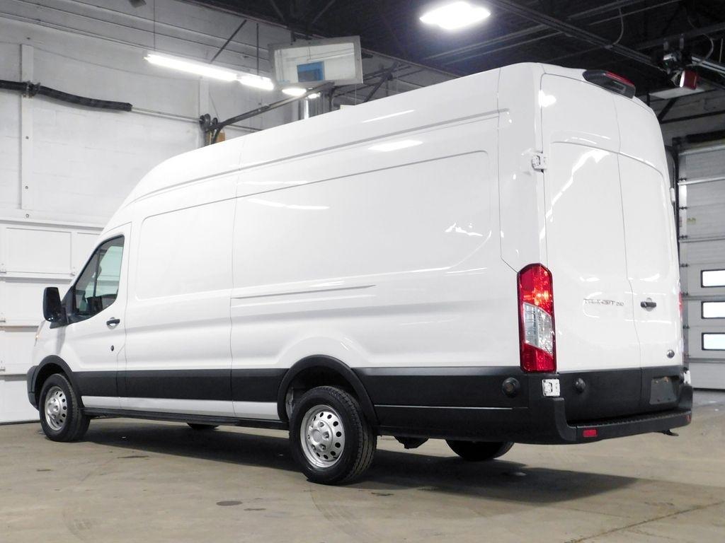 Ford Transit 250 Van High Roof w/Sliding Pass. 148-in. WB EL 2024