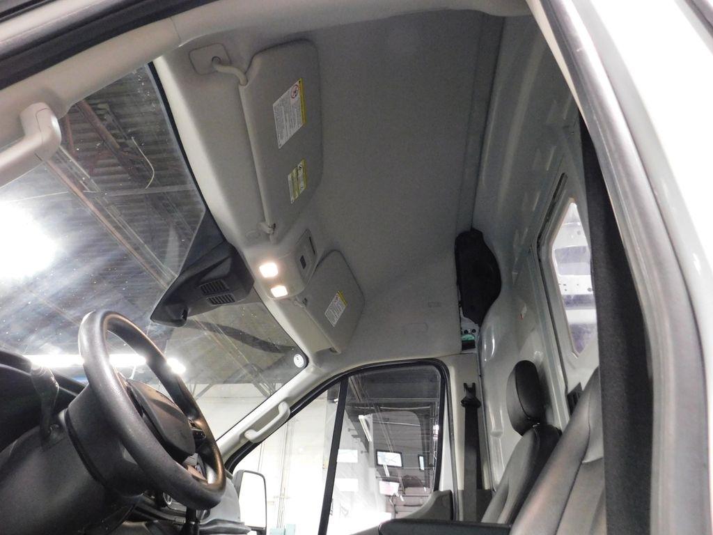 Ford Transit 250 Van High Roof w/Sliding Pass. 148-in. WB EL 2024