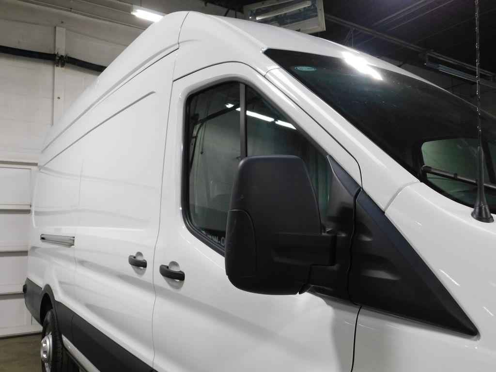 Ford Transit 250 Van High Roof w/Sliding Pass. 148-in. WB EL 2024