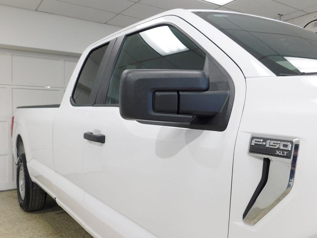 Ford F-150 XLT SuperCab 8-ft. Bed 4WD 2023