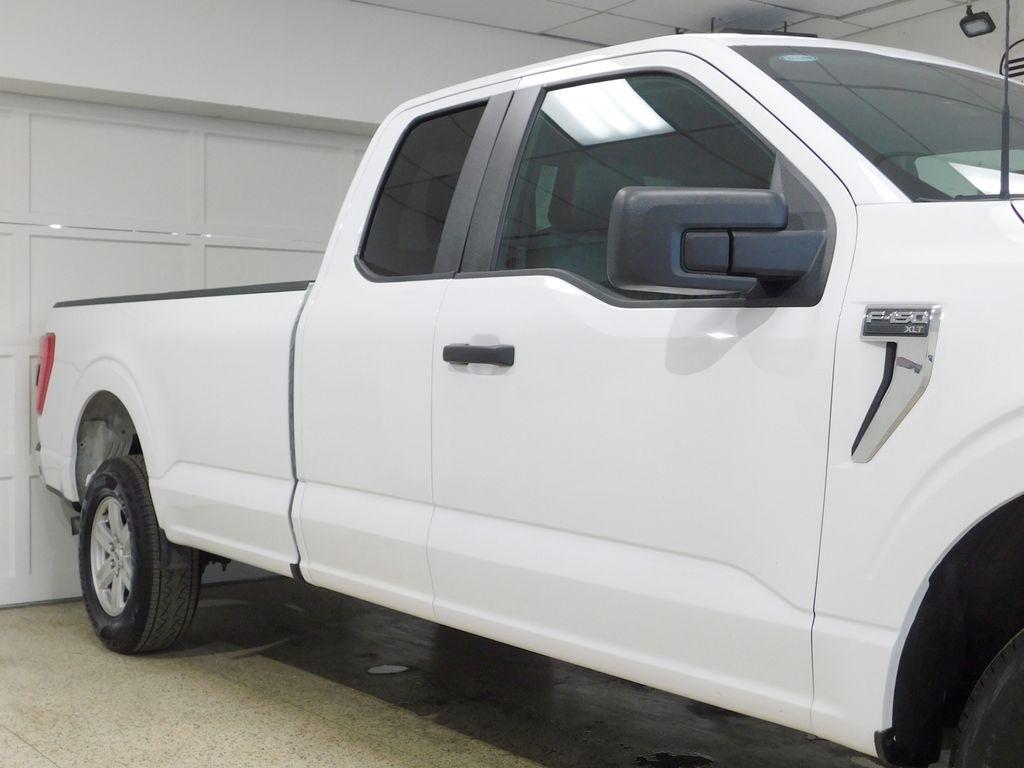 Ford F-150 XLT SuperCab 8-ft. Bed 4WD 2023