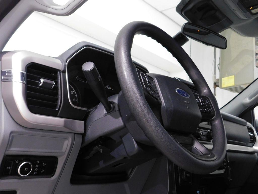 Ford F-150 XLT SuperCab 8-ft. Bed 4WD 2023