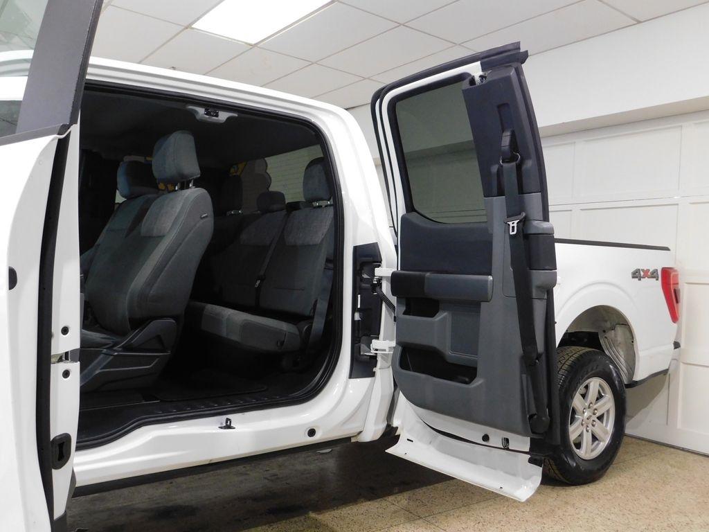 Ford F-150 XLT SuperCab 8-ft. Bed 4WD 2023