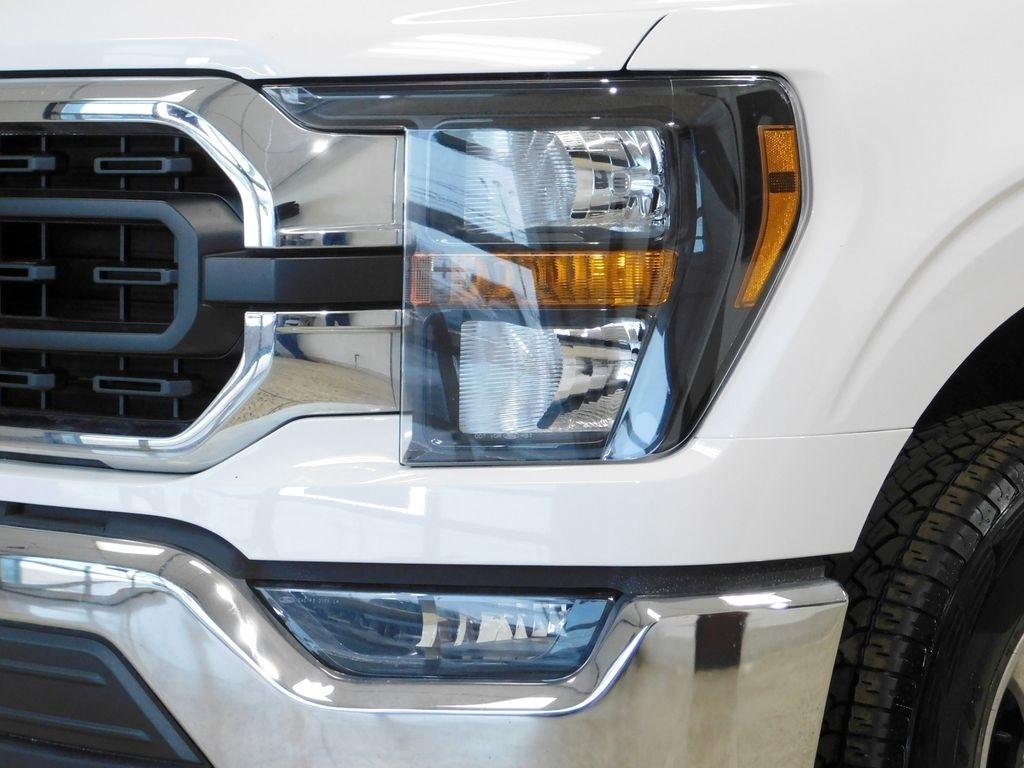 Ford F-150 XLT SuperCab 8-ft. Bed 4WD 2023