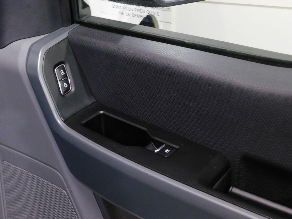 Ford F-150 XLT SuperCab 8-ft. Bed 4WD 2023