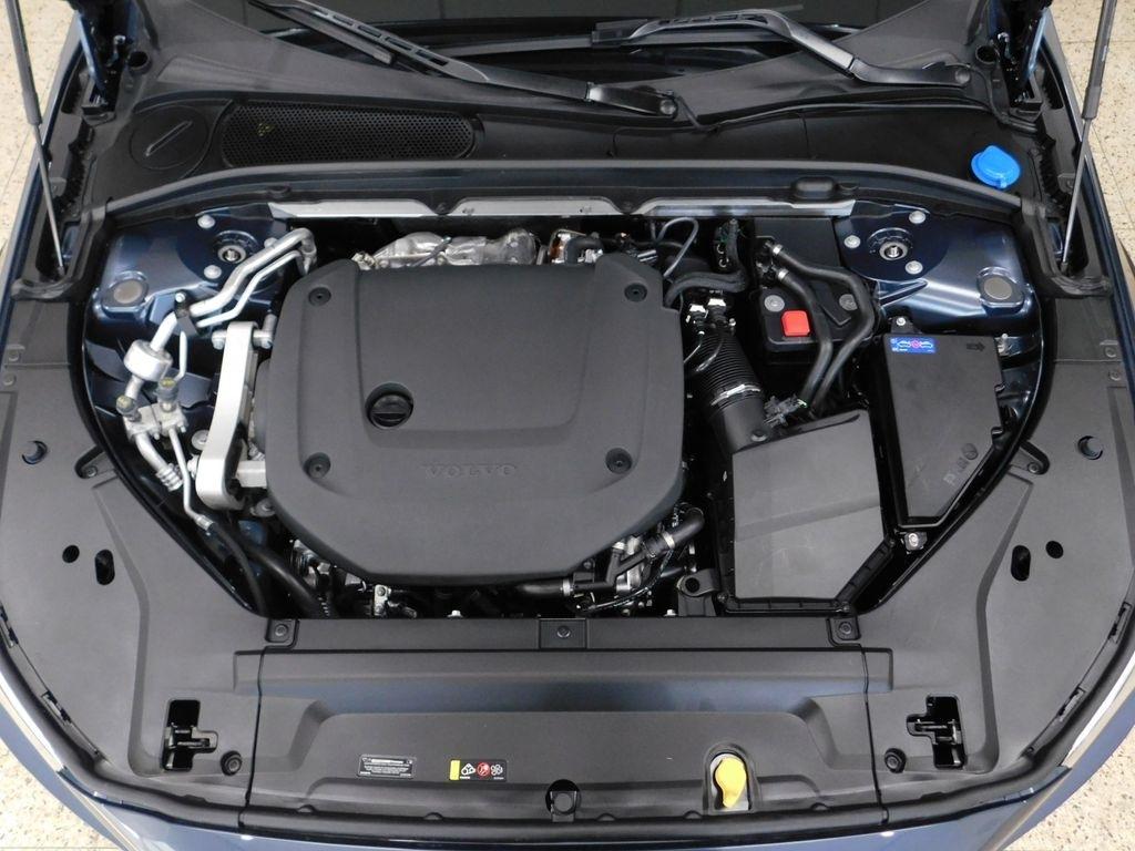 Volvo V90 Cross Country B6 Ultra 2026