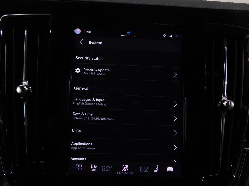 Volvo V90 Cross Country B6 Ultra 2026