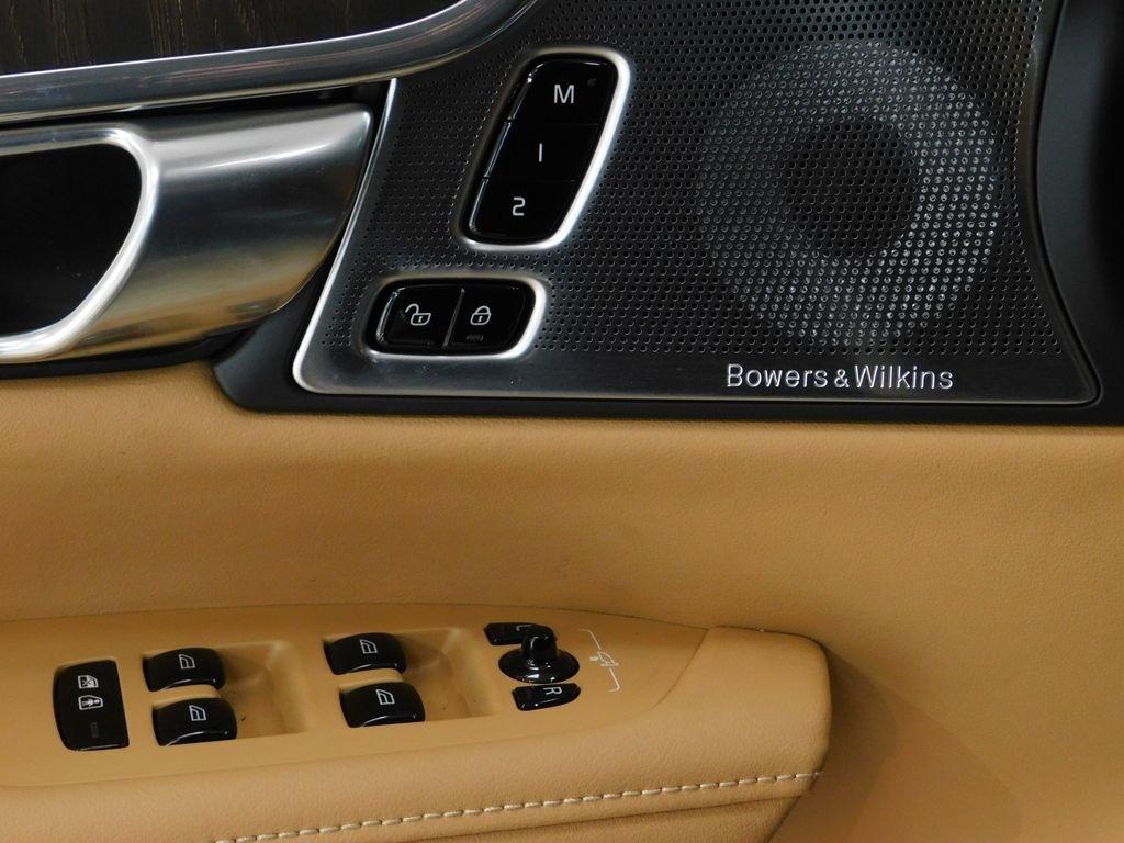 Volvo V90 Cross Country B6 Ultra 2026