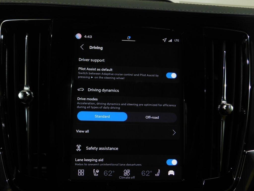 Volvo V90 Cross Country B6 Ultra 2026