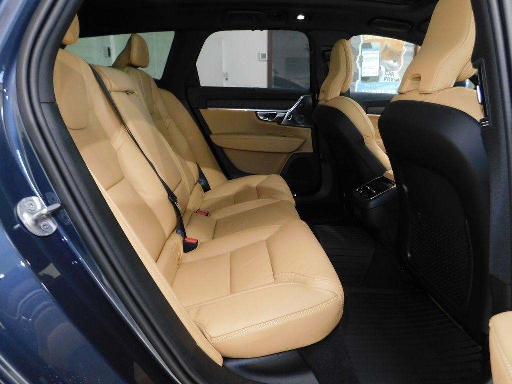 Volvo V90 Cross Country B6 Ultra 2026