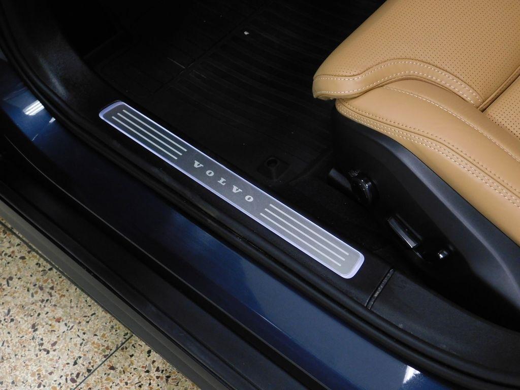 Volvo V90 Cross Country B6 Ultra 2026