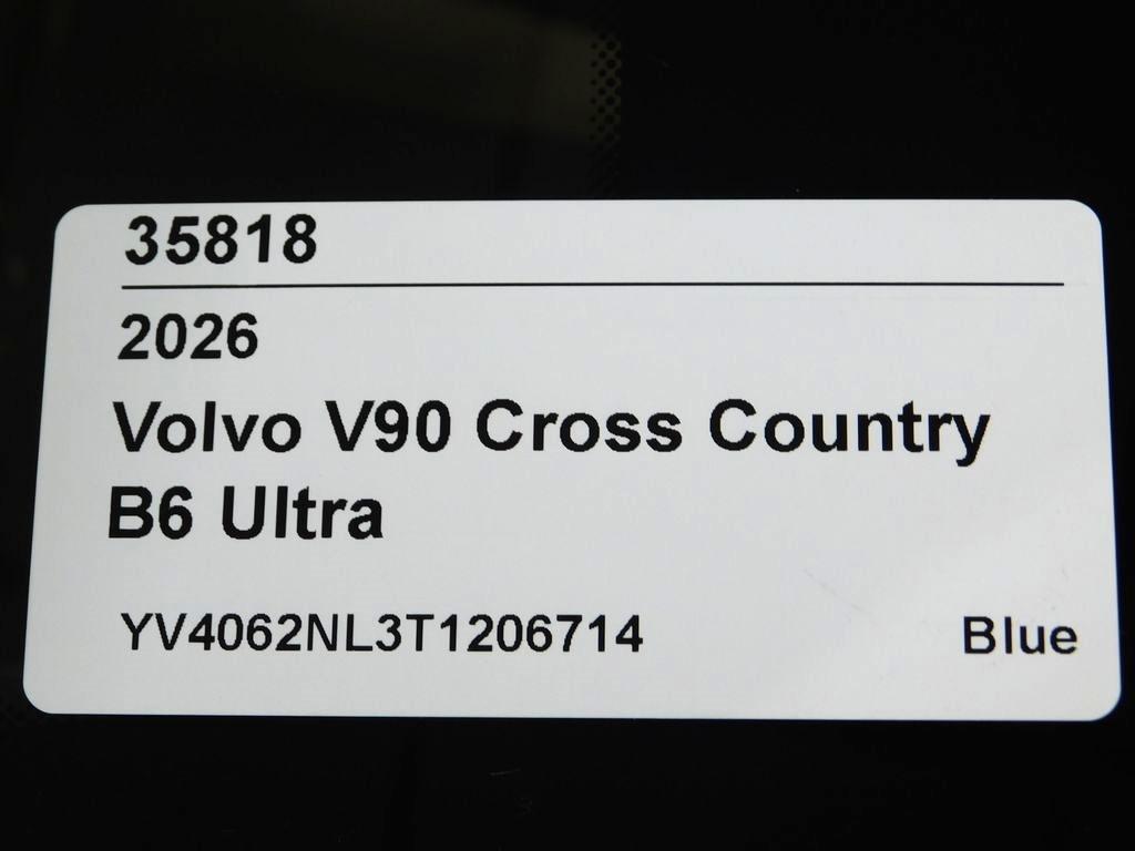 Volvo V90 Cross Country B6 Ultra 2026