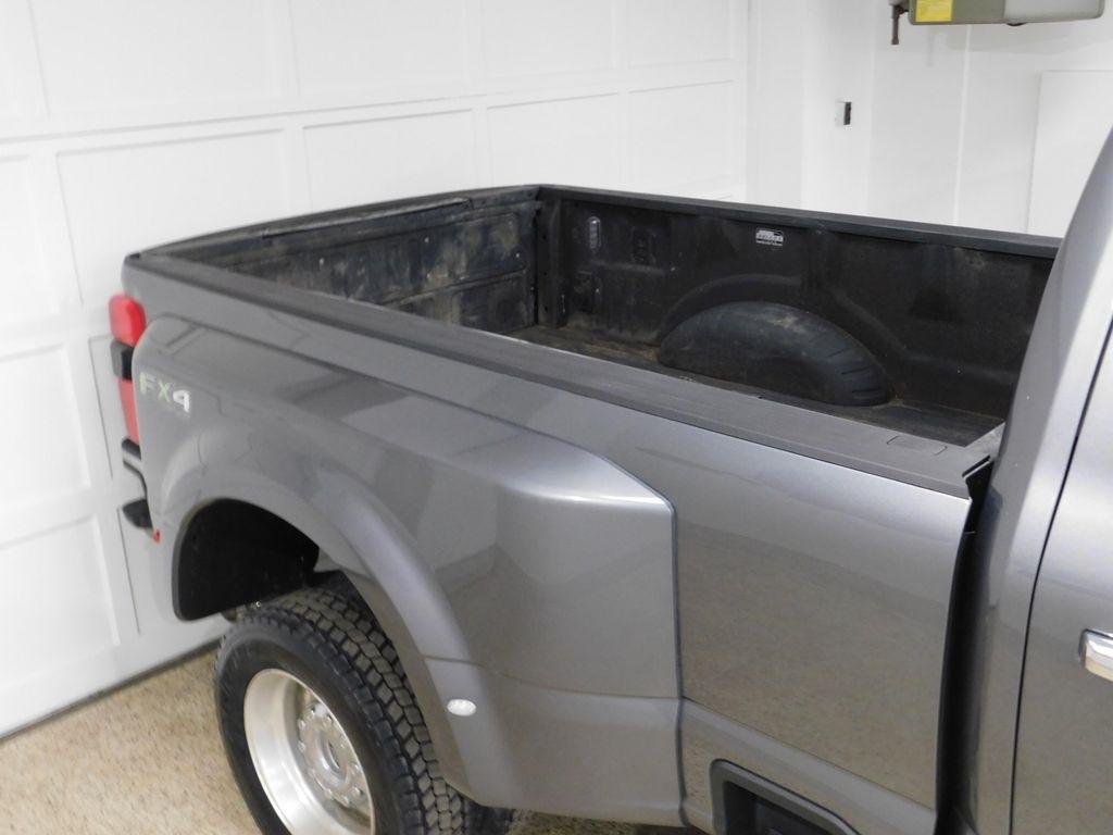 Ford F-450 SD King Ranch Crew Cab DRW 4WD 2024