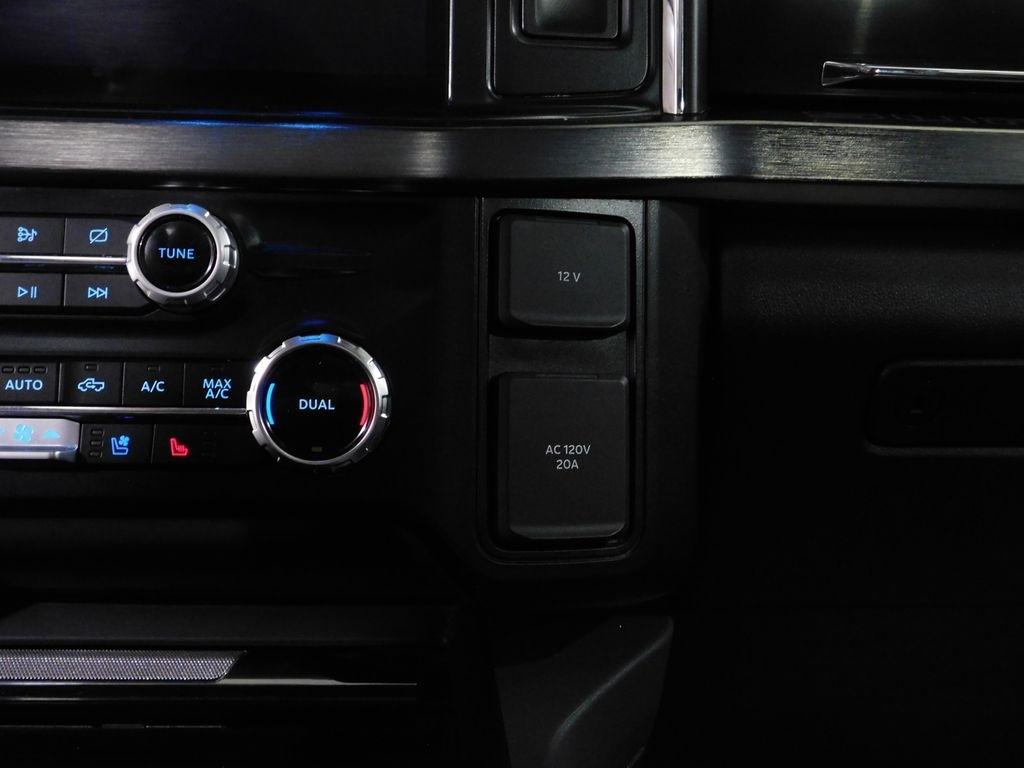 Ford F-450 SD King Ranch Crew Cab DRW 4WD 2024
