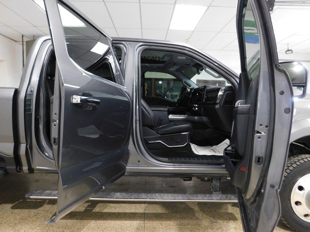 Ford F-450 SD King Ranch Crew Cab DRW 4WD 2024