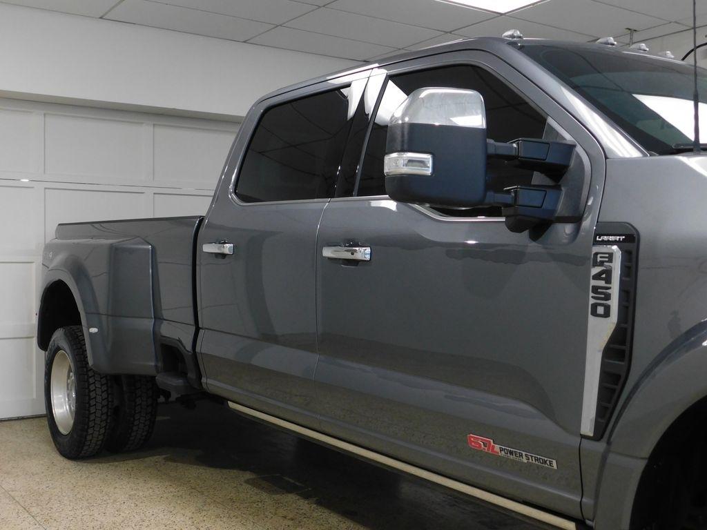 Ford F-450 SD King Ranch Crew Cab DRW 4WD 2024