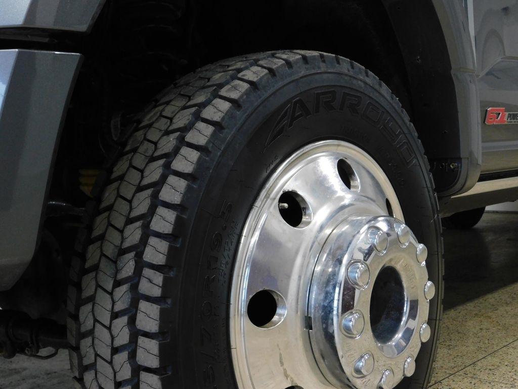 Ford F-450 SD King Ranch Crew Cab DRW 4WD 2024