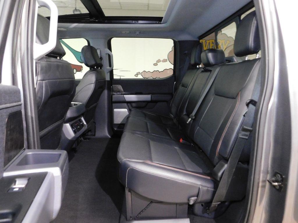 Ford F-450 SD King Ranch Crew Cab DRW 4WD 2024