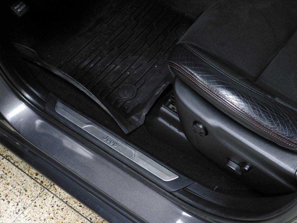 Jeep Grand Cherokee Trailhawk 4WD 2021