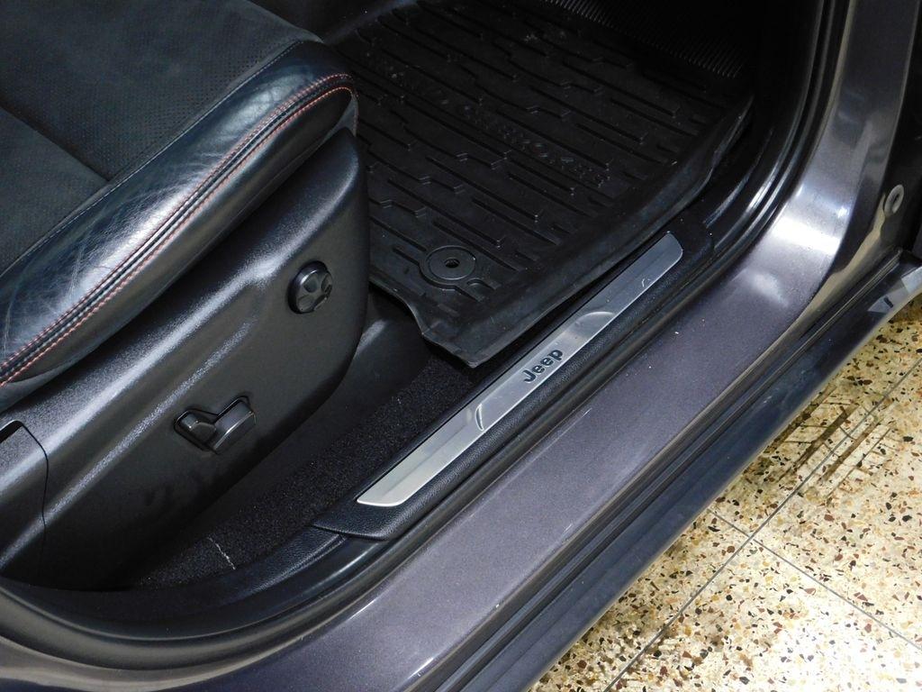 Jeep Grand Cherokee Trailhawk 4WD 2021