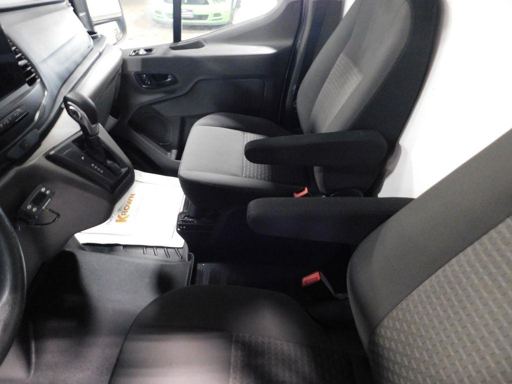 Ford Transit 250 Van High Roof w/Sliding Pass. 148-in. WB 2023