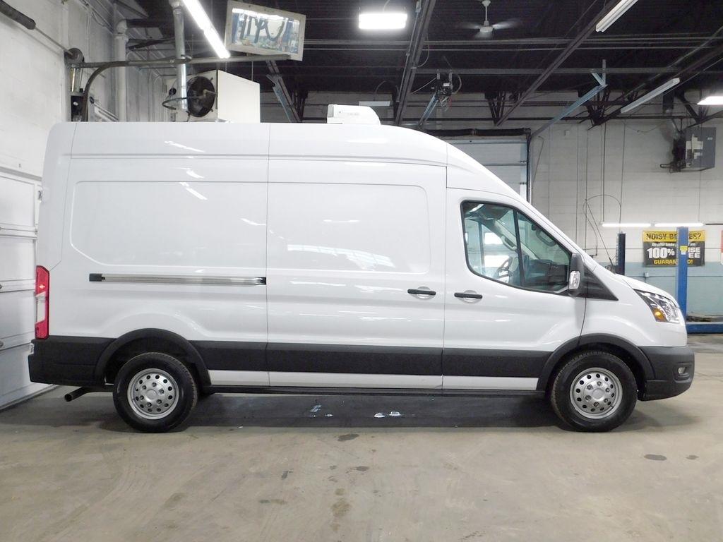 Ford Transit 250 Van High Roof w/Sliding Pass. 148-in. WB 2023